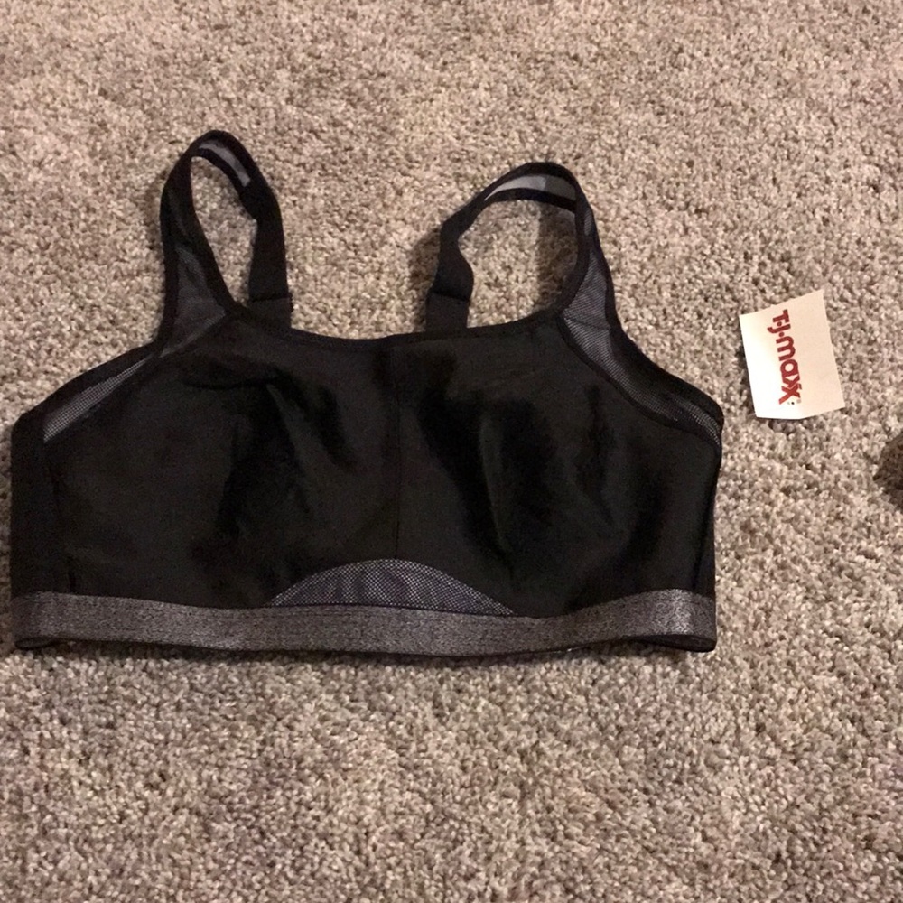 Sports bra